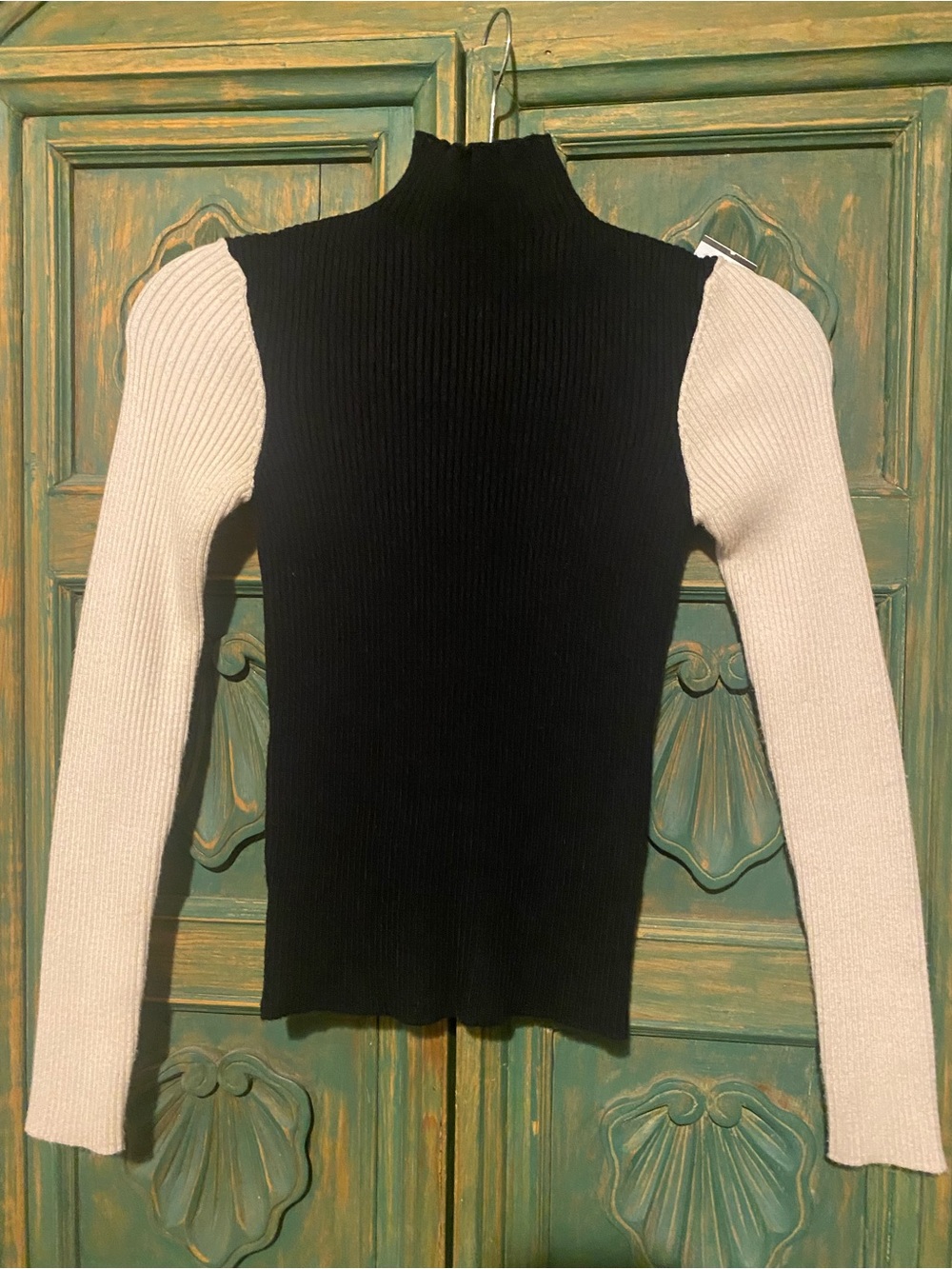 Zara Black Body with Cream Ribbed Sleeves Turtleneck Sweater